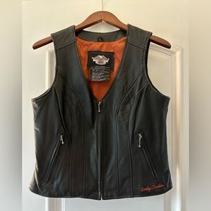 Harley Davidson Women’s Large Genuine Black Leather Zip Up Vest